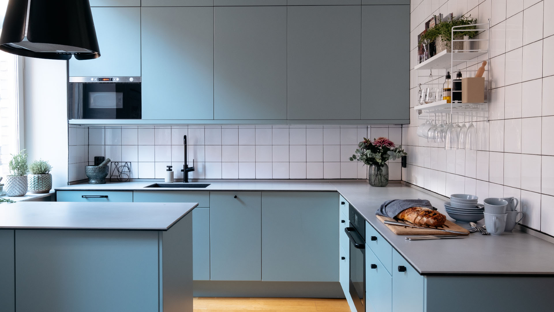 Renovera kök med blå köksluckor